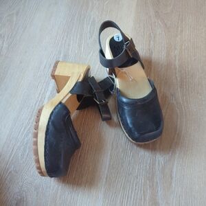 MIA CLOGS KAOLIN WOMEN US 7M BLACK  LEATHER CLOSED TOE SLINGBACK CLOG SANDAL